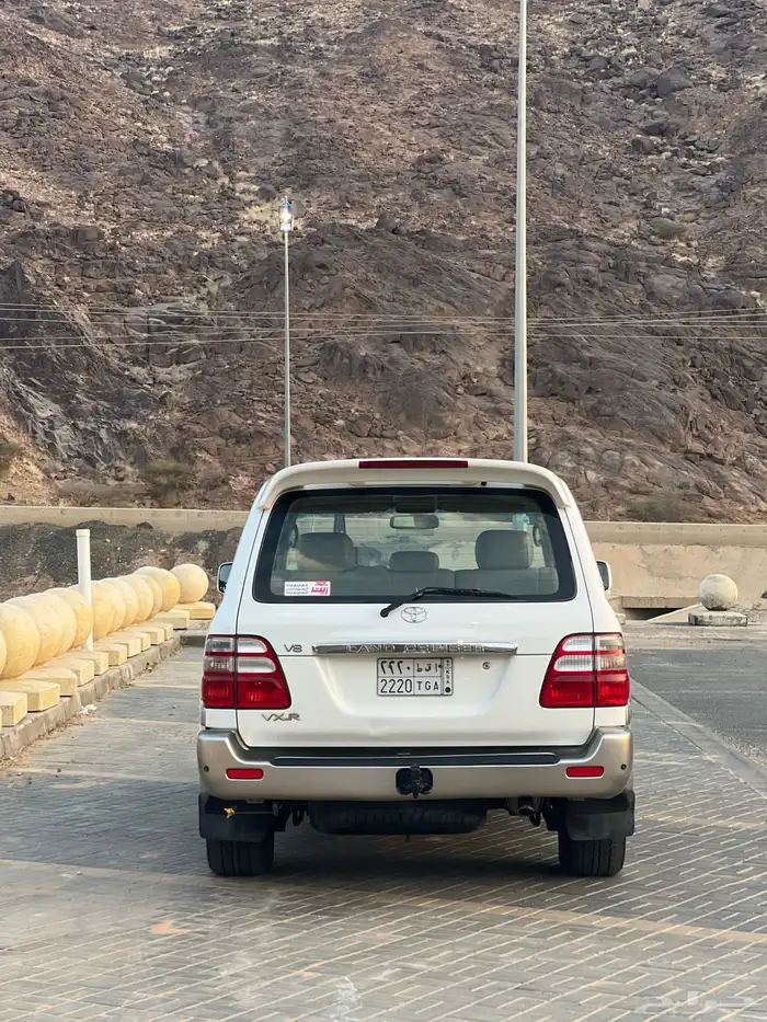 لاندكروزر vx.r 2003 17