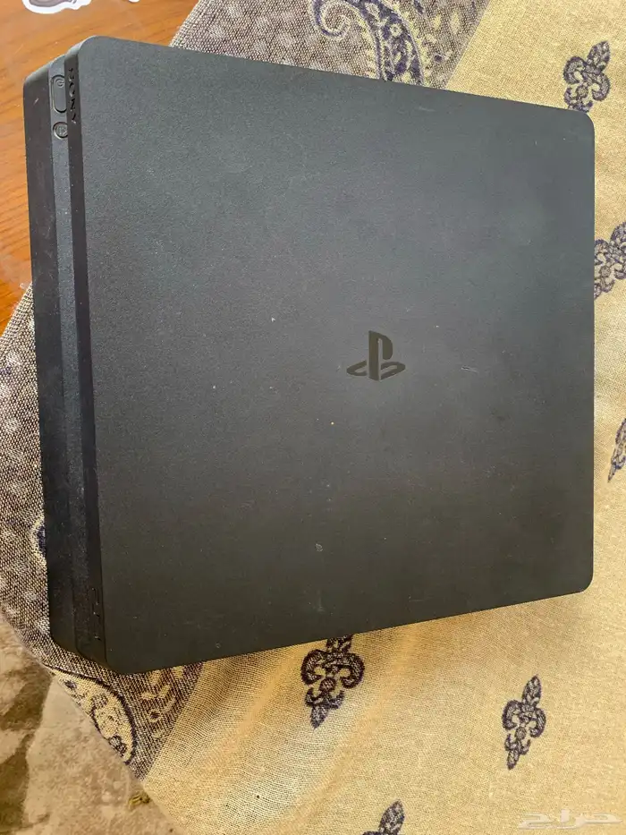 سوني 4 سلم مع يد 3