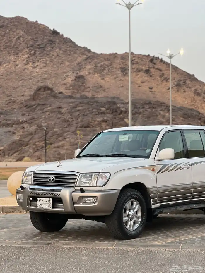 لاندكروزر vx.r 2003 6