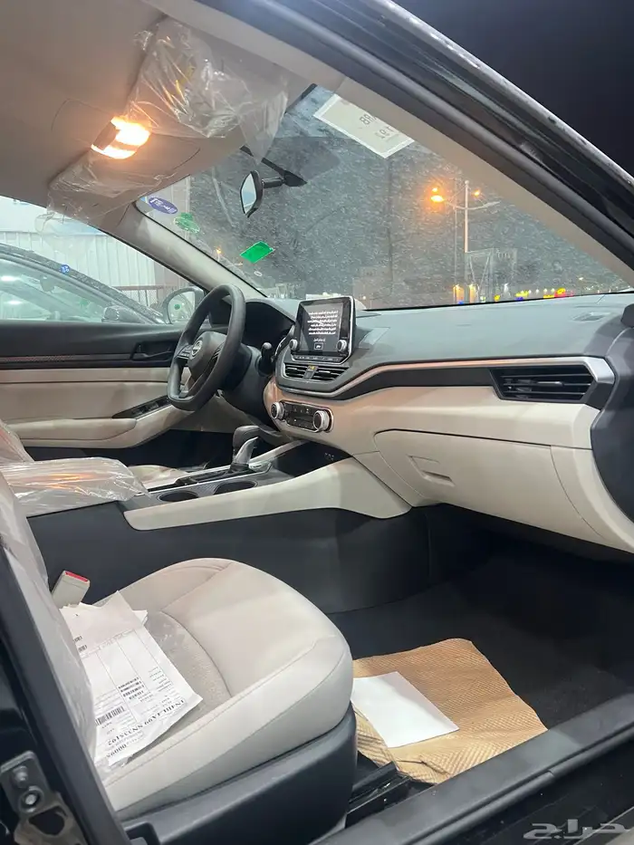 نيسان التيما 2025 ستاندر S 5