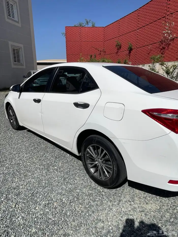 كورلا 2014 مكينة كبيرة 2000 cc 9