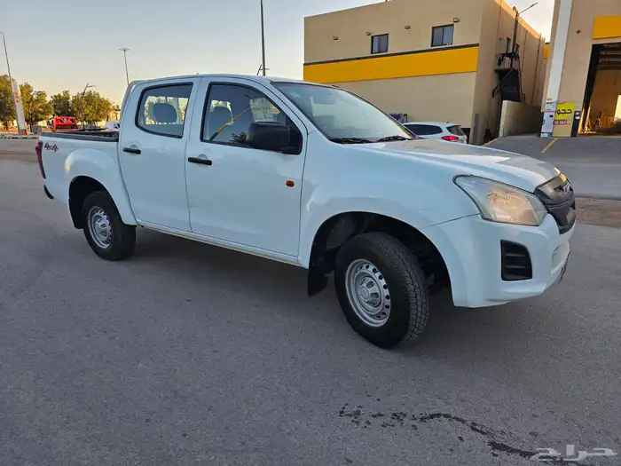 ايسوزو ديماكس غمارتين ديزل 2020 دبل 1