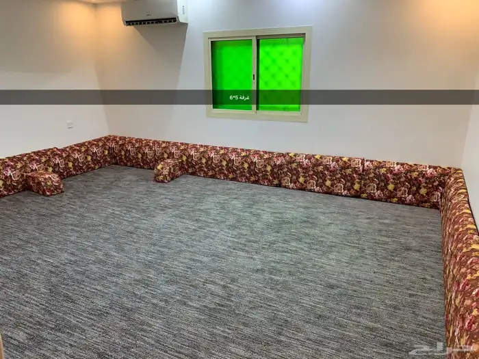 استراحة للايجار بالشهر وبالسنة بالسر الصوطه 5