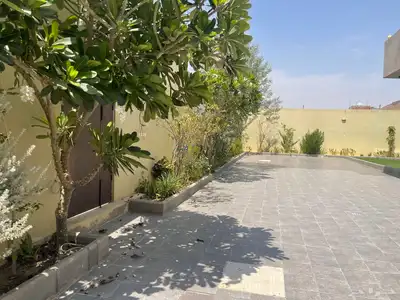استراحه قسمين للايجار 13