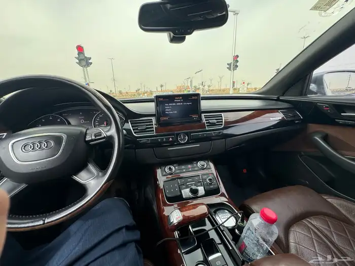 اودي A8 موديل 2011 quattro 16