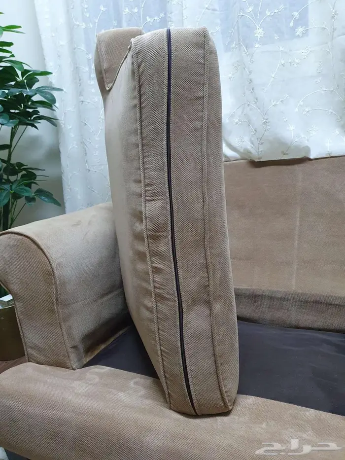 كنبة ثلاثية من هوم سنتر 4