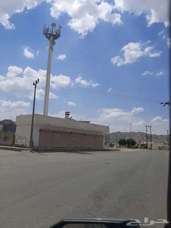 محلات تجاريه للايجارقلوه مركز الشعراء 1