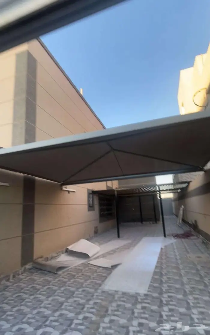 فيلا مع وحدتين - تبي تسكن وتأجر ولا تستثمر 1