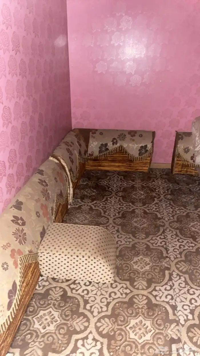 اغراض بيت الموضح افي الصوره للبيع 4