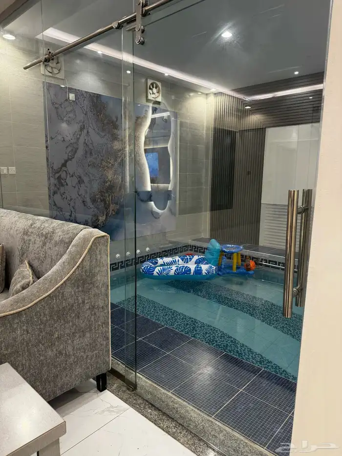 شاليه بمسبح استراحه 24