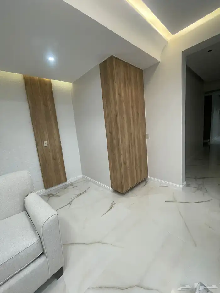 تفصيل دواليب وخزائن وفواصل خشب ديكور حسب الطلب 7