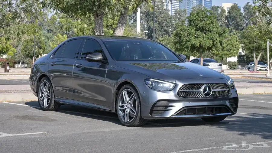 مرسيدس E300 2017 و اصدار بطاقة الهوية الاماراتية 2