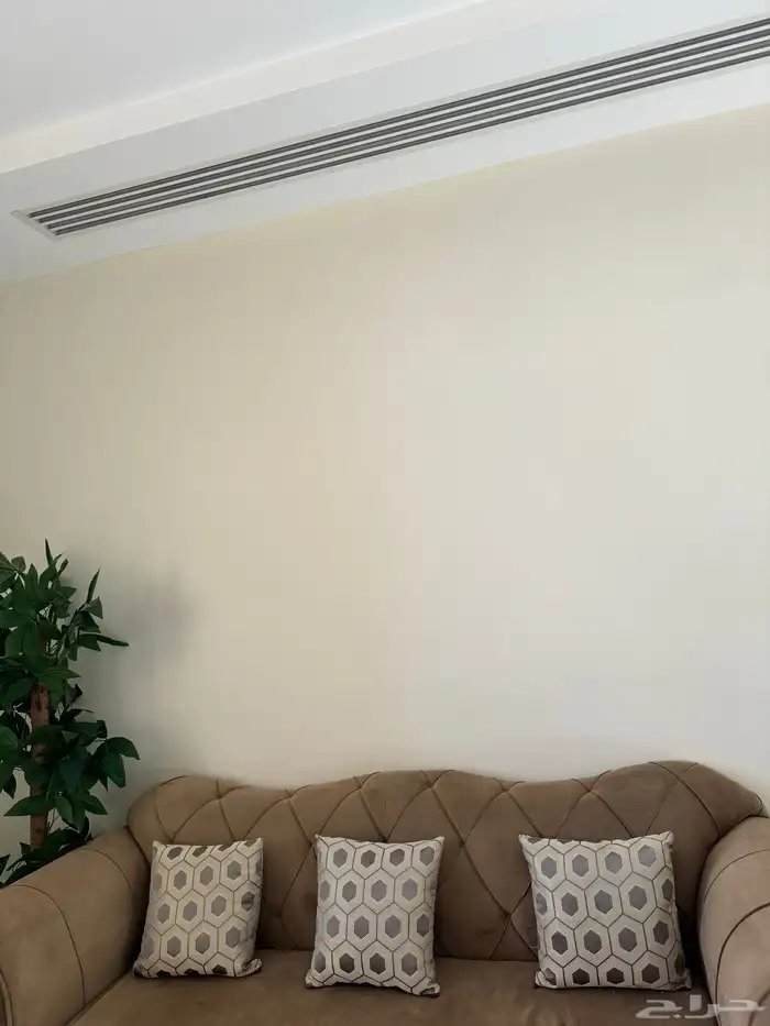 طقم كنب معى ثلاجه 2500 2
