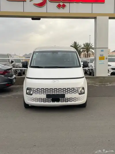 هواندي ستاريا 2022 ديزل بطاقه جمركيه وارد كوريا بودي وكالة 0