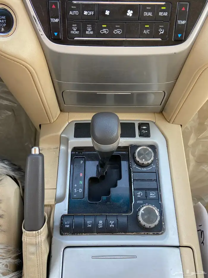 لاندكروزر 2017 وارد قطر 11