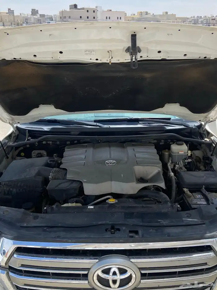 لاندكروزر 2017 وارد قطر 1