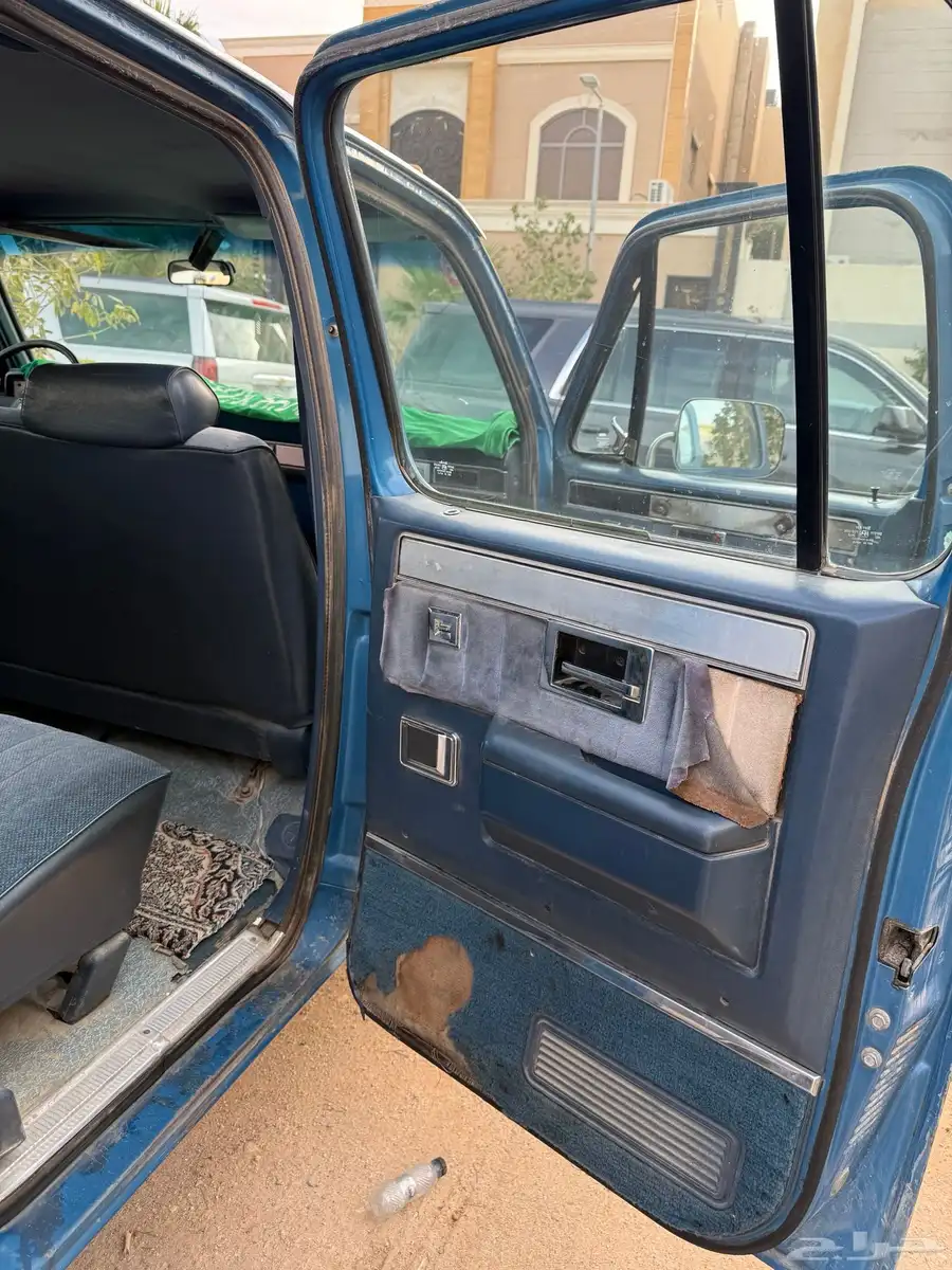 جمس سوبربان GMC كلاسيك 1988 لون مميز 9
