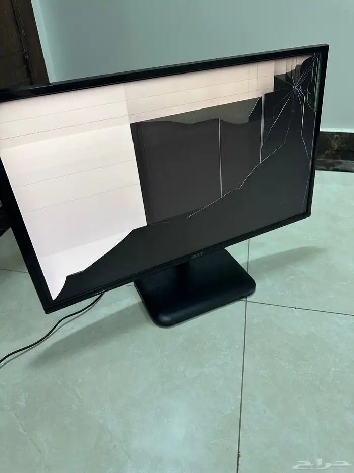 شاشة كمبيوتر acer 7