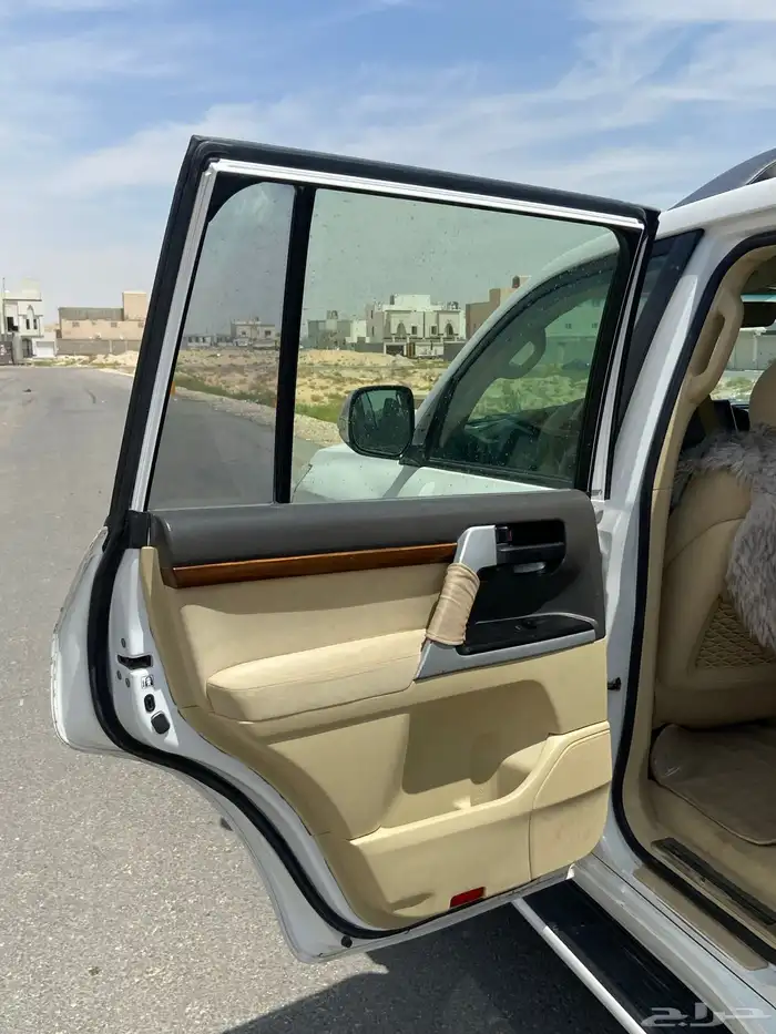 لاندكروزر 2017 وارد قطر 19