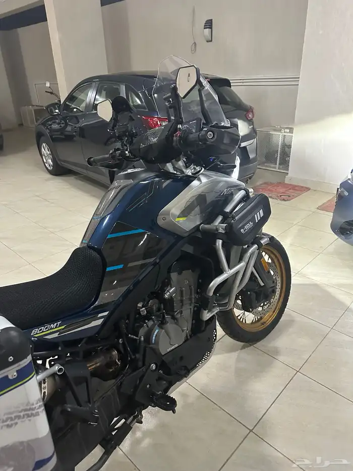 دباب ادفنشر سي اف موتو MT800 4
