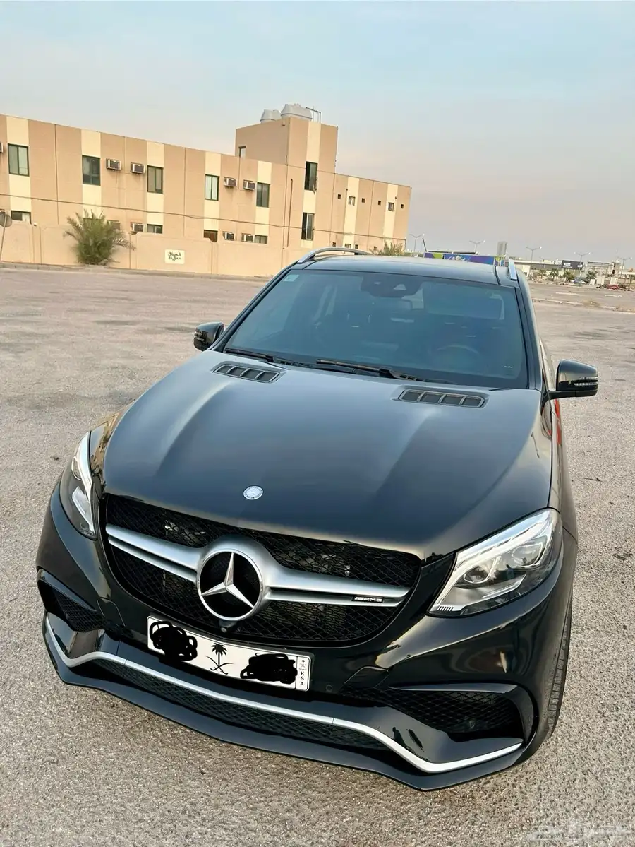 مرسيدس 2017 فوق الممتازة GLE63s فل الفل AMG 4