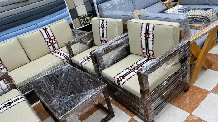 طقم خشب 7 اشخاص 4