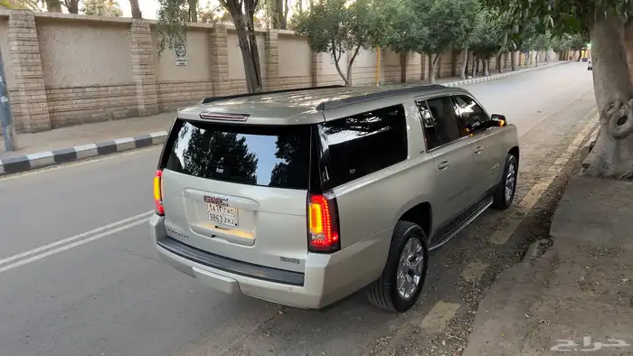 يوكن 2016 طويل فل كامل للبيع SLT XL 36