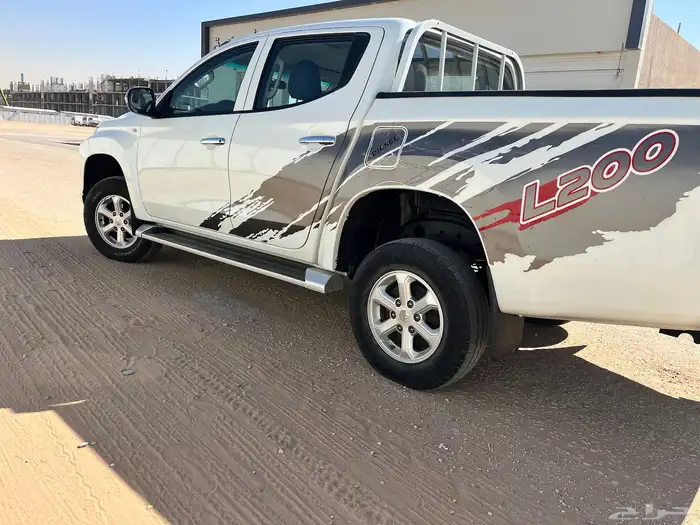 متسوبيشي L200 غمارتين ديزل موديل 2020 6
