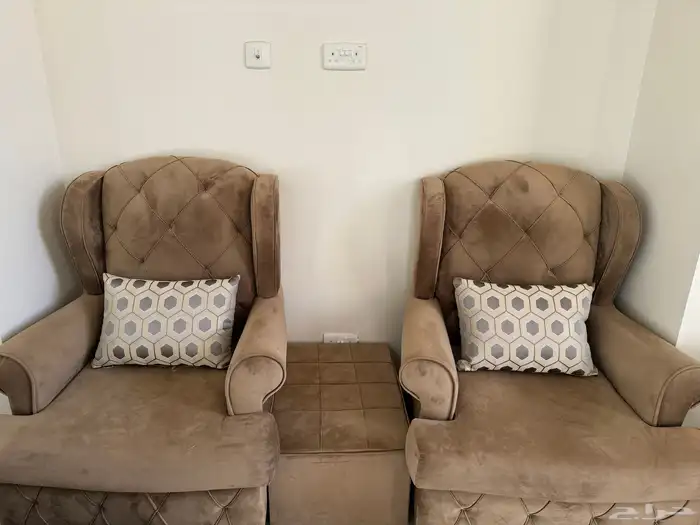 طقم كنب معى ثلاجه 2500 1
