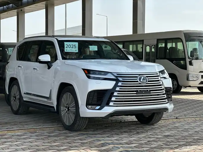 لكزس LX600 BB وارد البريمي موديل 2025 1
