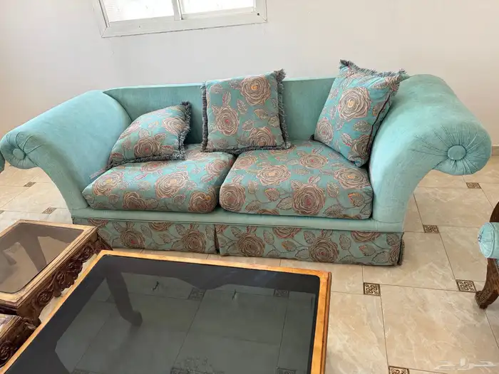 طقم كنب ملكي بيع مستعجل 8