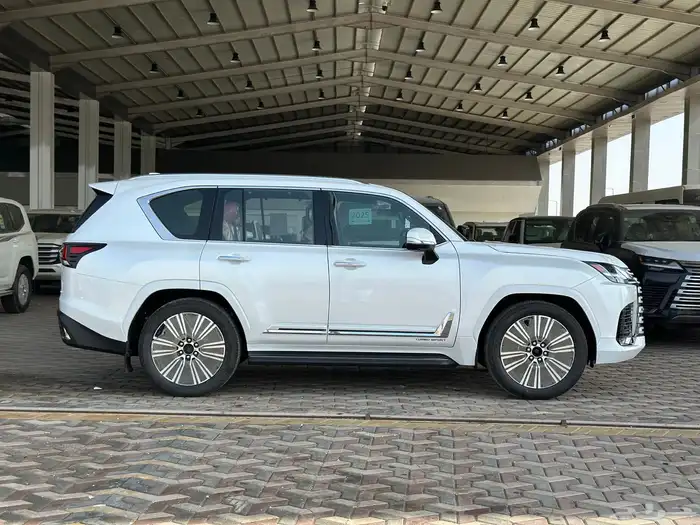 لكزس LX600 BB وارد البريمي موديل 2025 2