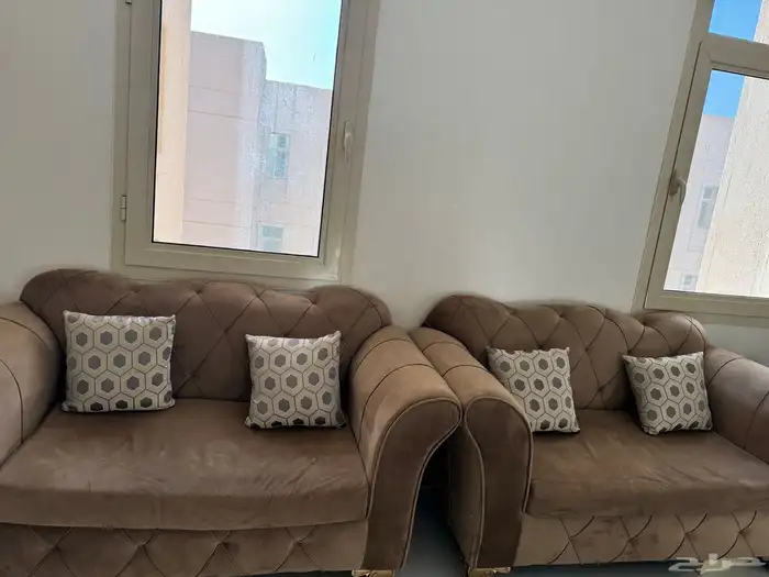 طقم كنب معى ثلاجه 2500 0