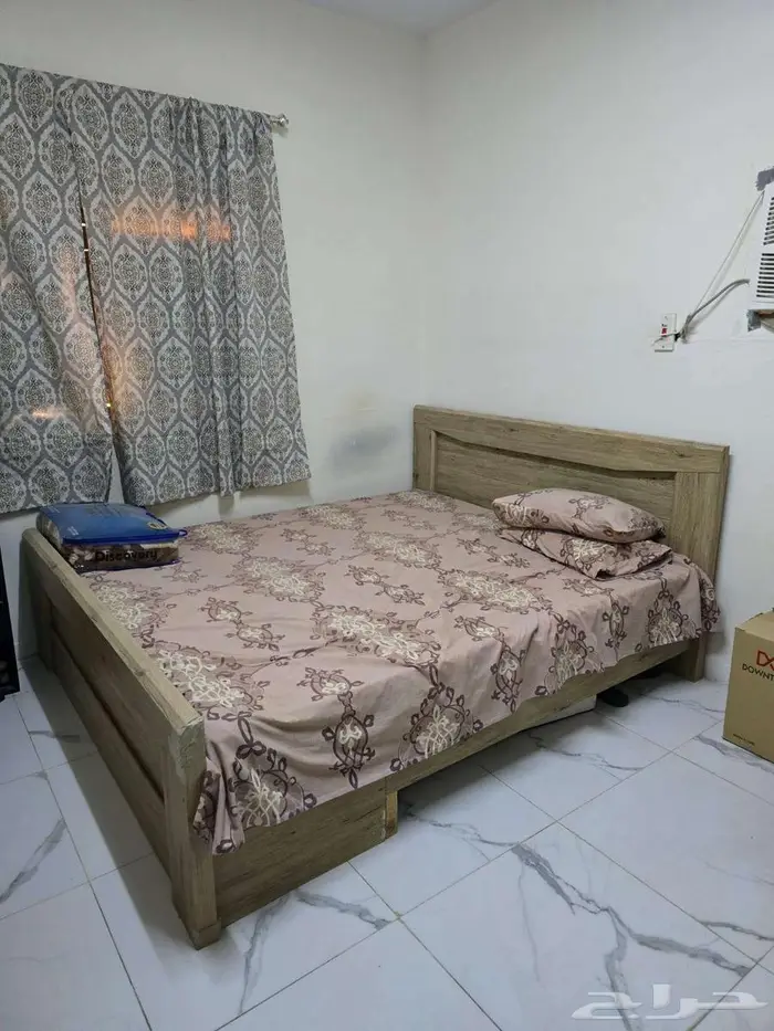 Super King Bed in Good Condition for Sale 1
