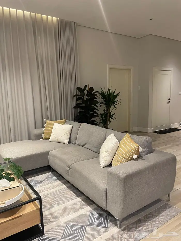 كنبة ركنية ( يمين )   كنب مفرد مودرن للبيع بالاحساء 3