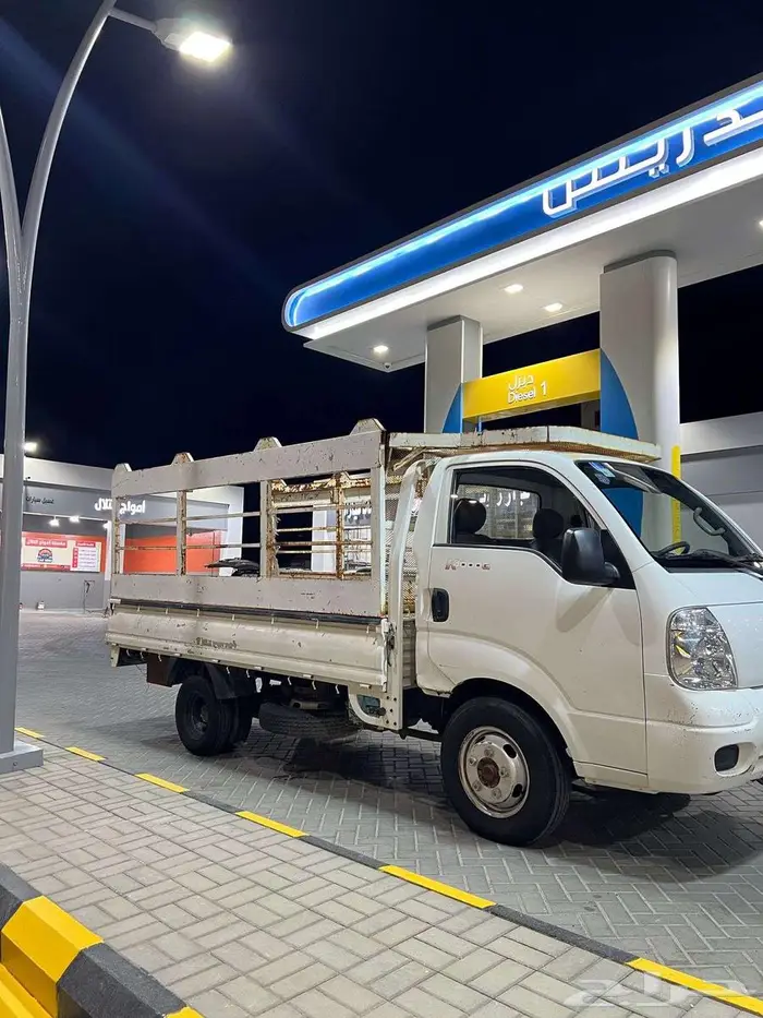 للبيع دينا كيا K4000 موديل 2012 ماشية اقل من 60الف على الفحص 6