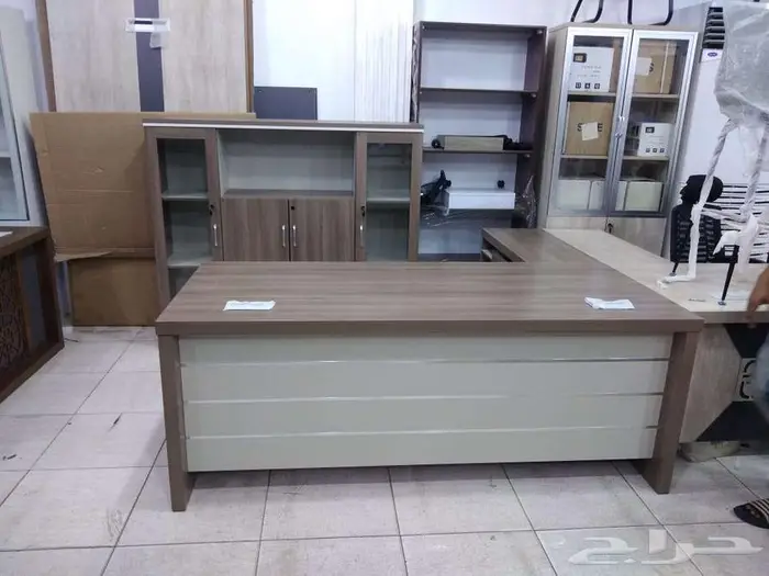 مكتب مدير فخم مكتب اداري طاولة اجتماع 9