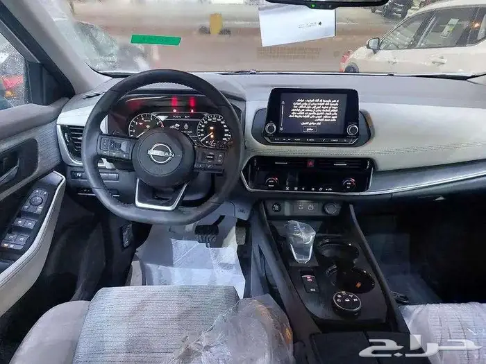 نيسان اكس تريل SV 7 مقاعد دبل 4