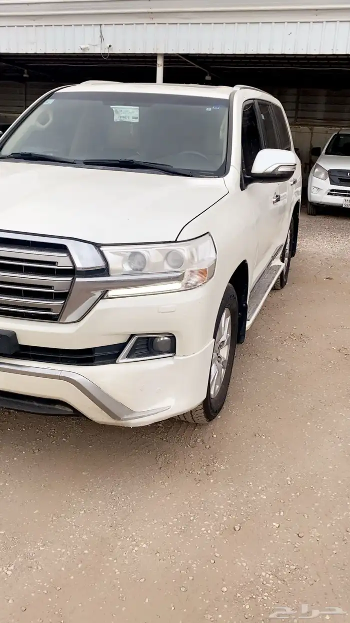 للبيع جكسار 2018 8V 1
