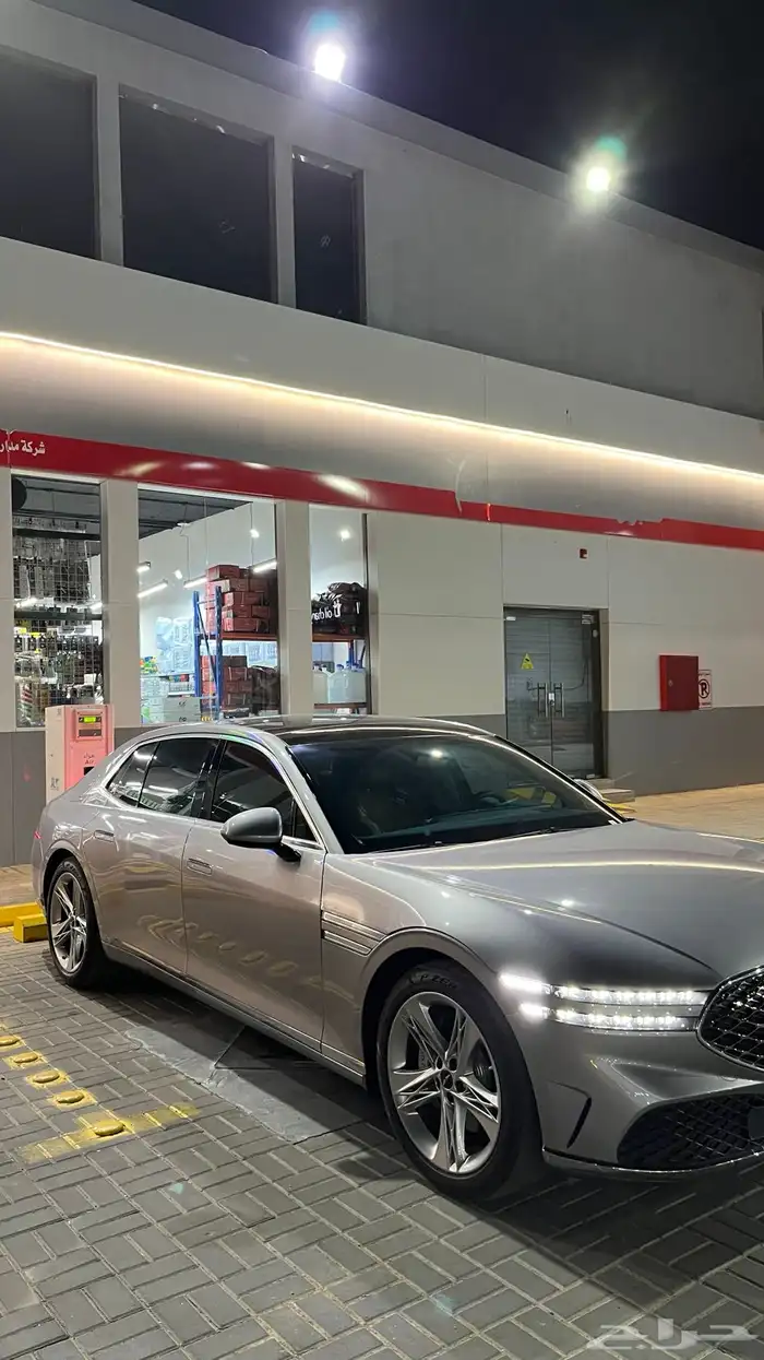 V6 Genesis G90 جينسس 1