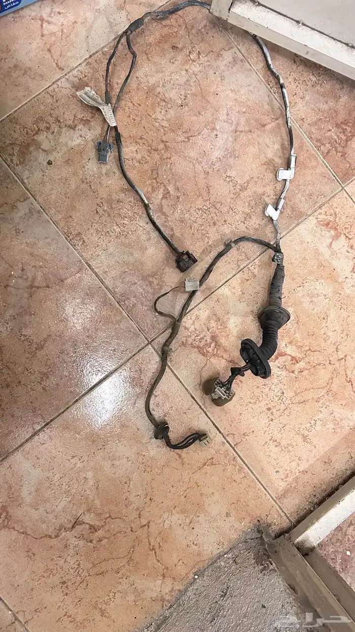 قطع كابرس مرايه وصطب خلفي 6