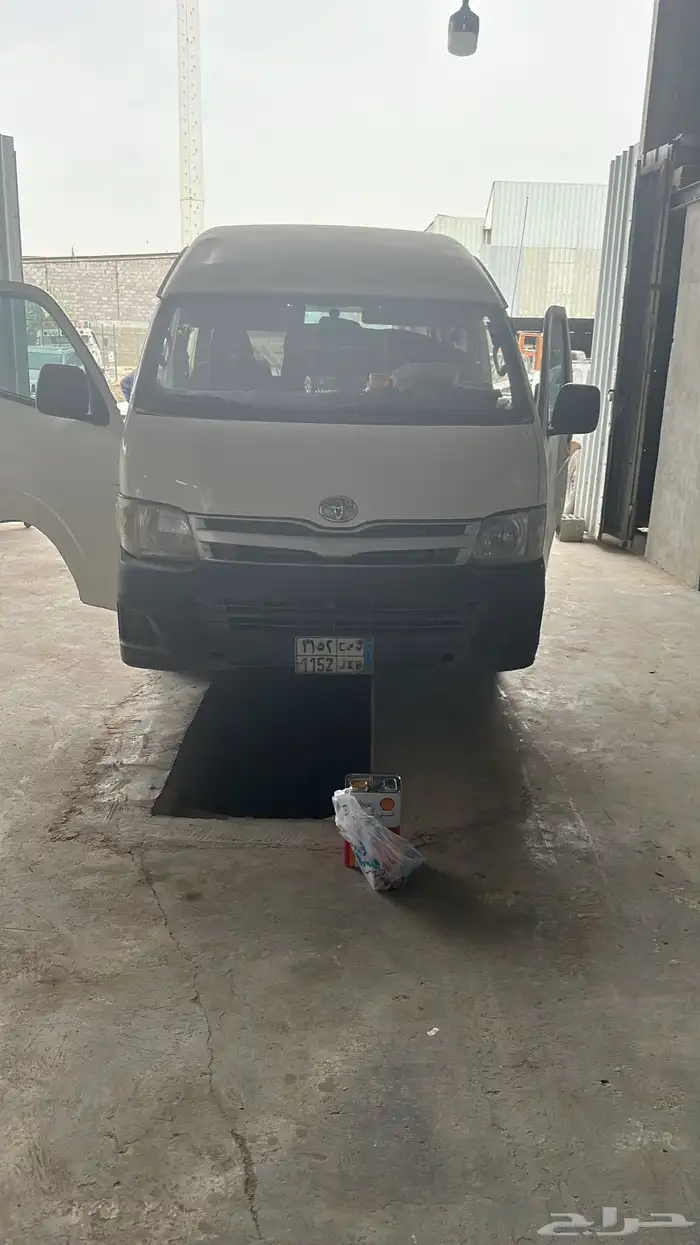 صيانه السيارات الصغيره والكبيره 1
