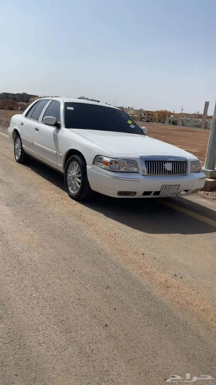 فورد ماركيز 2010 3