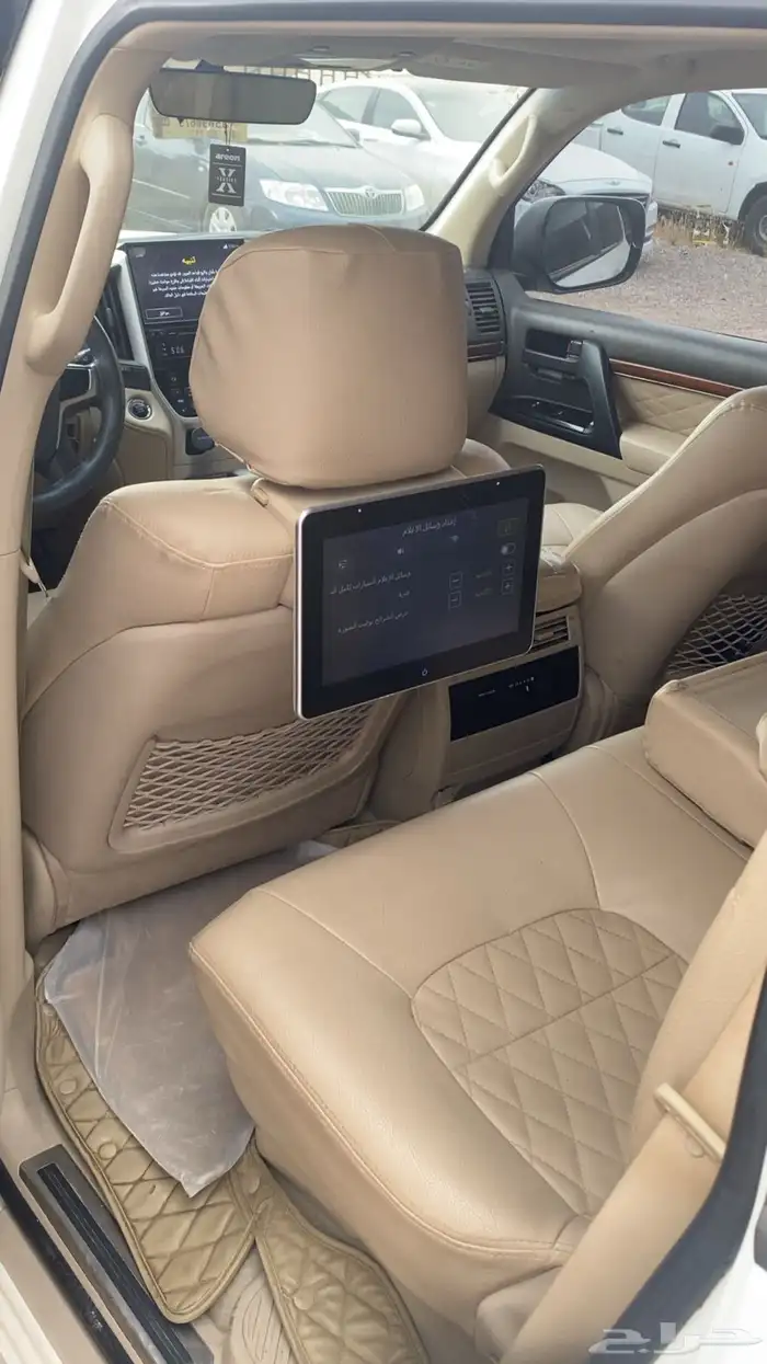 للبيع جكسار 2018 8V 8