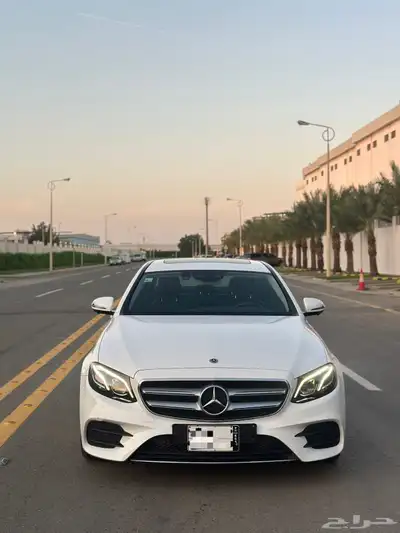 مرسيدس E300 2019 1