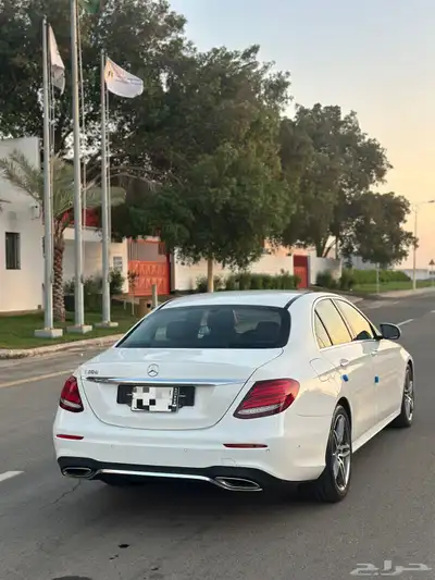 مرسيدس E300 2019 7