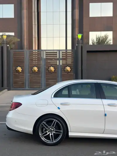 مرسيدس E300 2019 5