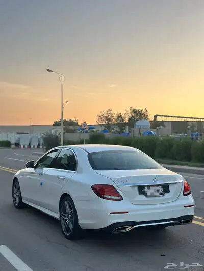 مرسيدس E300 2019 6