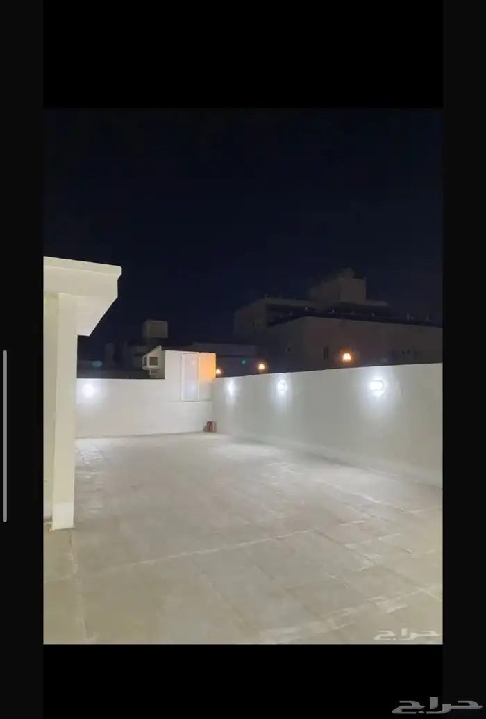 للبيع عماره ثلاث ادوار وفله روف بالصفاء 5 خلف الاحوال مدنيه 3