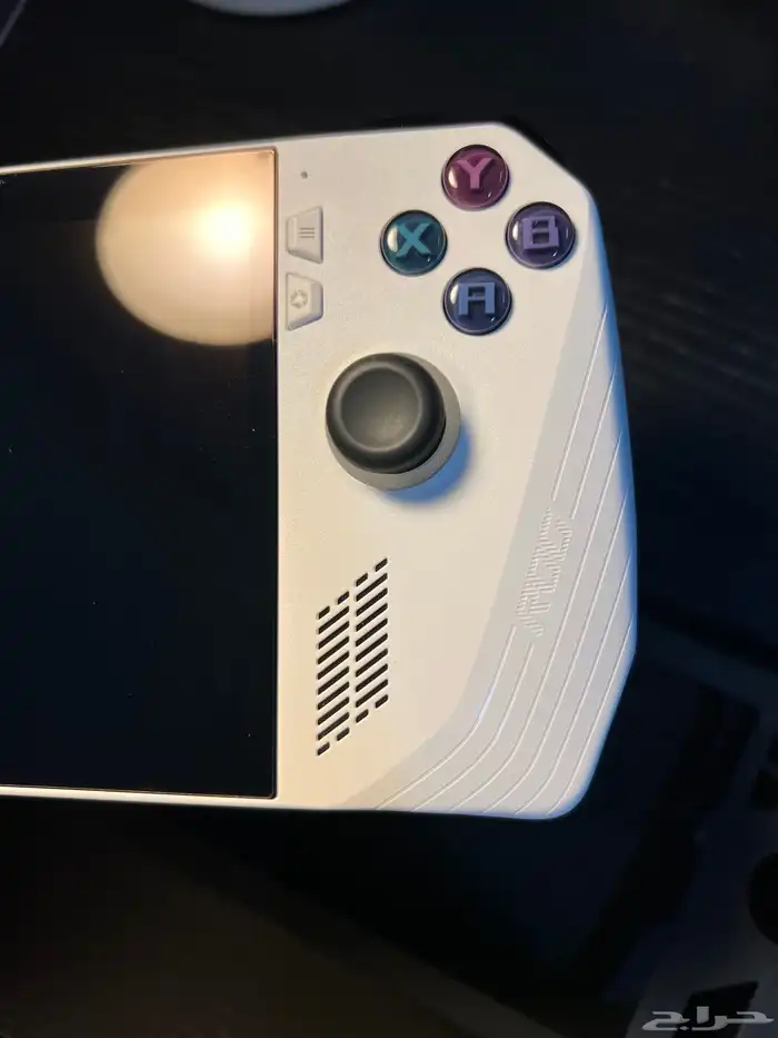 جهاز asus rog ally z1 extreme 4